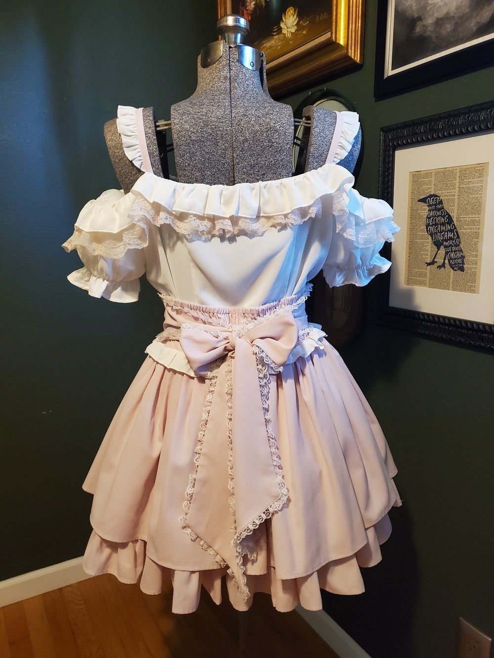 Pink and White Lace-Trim Jirai Kei Lolita set - Picture 3 of 10